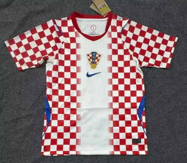 26/27（2026）Croatia Home Fans 1:1 Quality Soccer Jersey