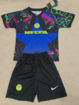26/27（2026）Germany Goalkeeper Green Kids 1:1 Quality Soccer Jersey