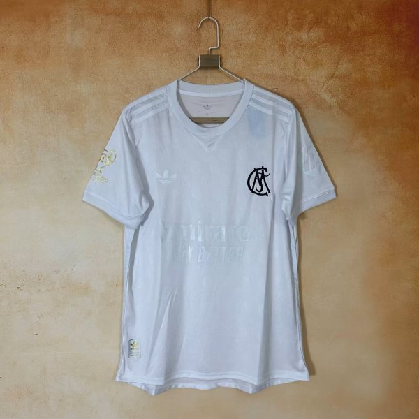 26/27 (2026) Real Madrid  120th Anniversary Edition White Fans 1:1 Quality Soccer Jersey