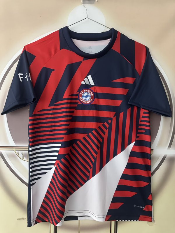 26/27 (2026)  Bayern Munich training Special Edition  Fans 1:1 Quality Soccer Jersey