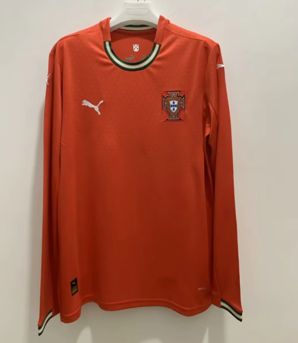 25/26 Portugal  Long Sleeves Home Fans 1:1 Quality Soccer Jersey