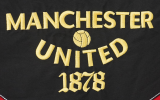 2006/2007  Manchester United  Black Retro Windbreaker
