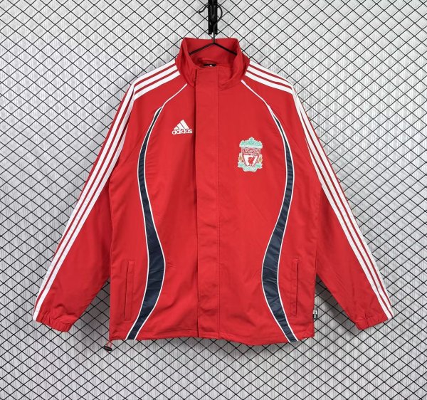 2006/2007  Liverpool Red Retro  Windbreaker