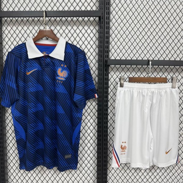 26/27 (2026) France Home  With Pants Sets Fans  1:1 Quality Soccer Jersey