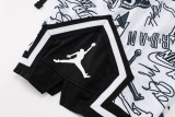 C2441 AJ White Casual Short Pants