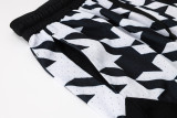 C2446 AJ Black White Casual Short Pants