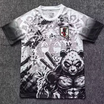 2025-26 Japan Special Edition Fans Soccer Jersey (黑白熊)