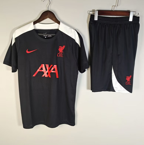 2025-26 LIV Black Training Short Suit (肩白色)