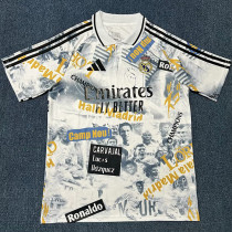 2025-26 RMA Special Edition Fans Training Shirts (涂鸦)