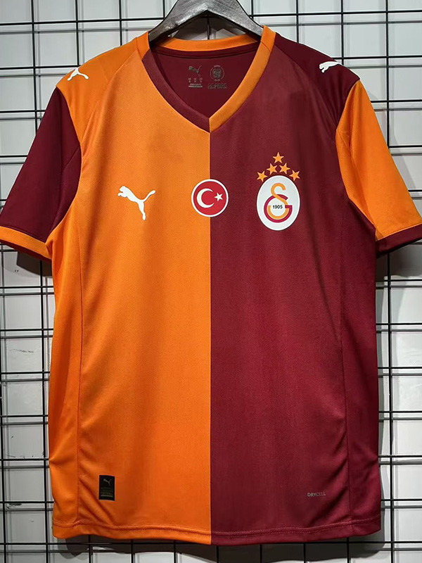 2025-26 Galatasaray Home Fans Soccer Jersey (五星)