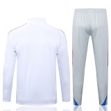 2025-26 Bayern White Kids Half Pull Tracksuit #E25109(童装)(半拉链)