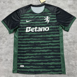 2025-26 Sporting Lisbon Christmas Edition Fans Soccer Jersey (圣诞版)