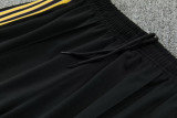 2026-27 Man Utd Purple Short shirts and Long trousers Suit (圆领)