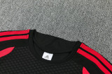2026-27 Man Utd Black Training Short Suit