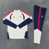 2026-27 Bayern Khaki Half Pull Tracksuit (半拉链)