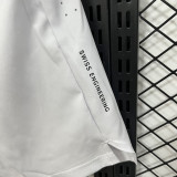 D629 ON White Casual Short Pants