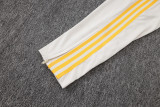 2026-27 Bayern Khaki Half Pull Tracksuit #B26077(半拉链)