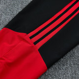 2026-27 Man Utd Red Windbreaker Suit (Hoodie)(风衣套装)