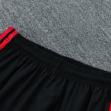 2026-27 Man Utd Red Windbreaker Suit (Hoodie)(风衣套装)