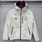 2026-27 Spain Khaki Outdoor Jackets #Y508冲锋衣