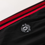 2026-27 Man Utd Black Windbreaker Suit (Hoodie)(风衣套装)