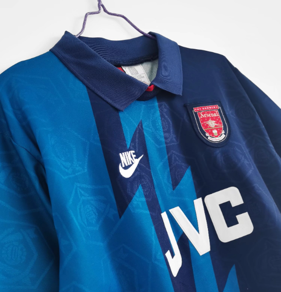 Arsenal 1995/1996 away retro shirt