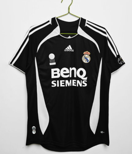 Real Madrid 2006/2007 third retro shirt