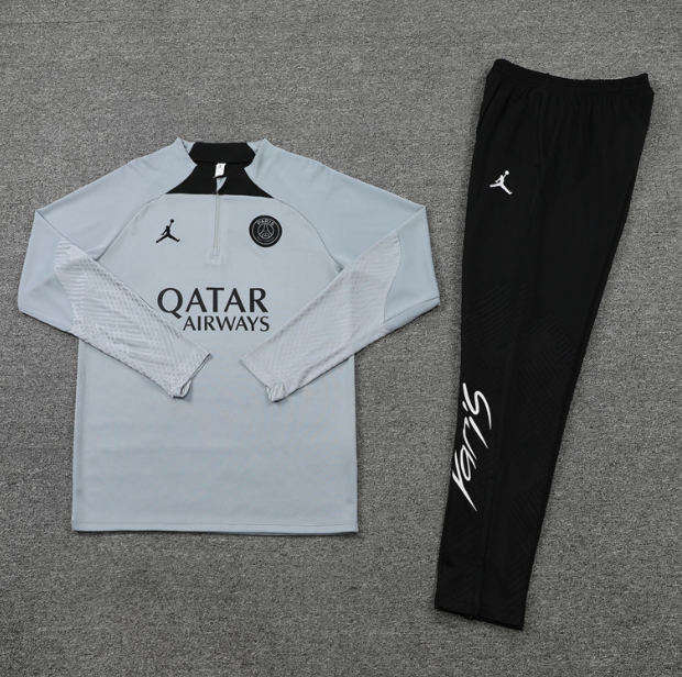 PSG Paris Saint-Germain 2022/2023 1/4 zipper JD tracksuit light grey
