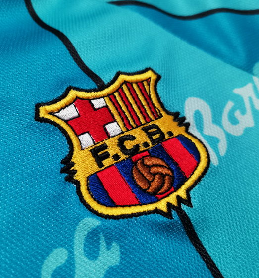 Barcelona 1994/1997 away retro shirt