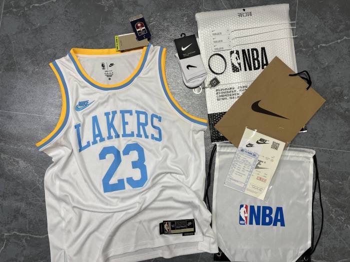 Lakers NBA Shirt Retro White James 23