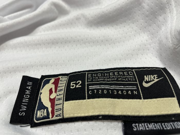 Lakers NBA Shirt Retro White James 23