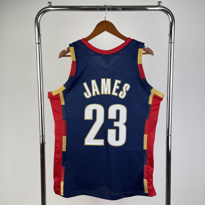Cleveland Cavaliers NBA shirt 2008/2009 season Navy blue James 23