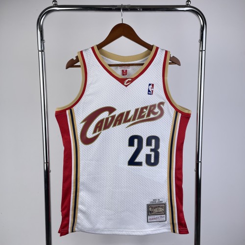 Cleveland Cavaliers NBA shirt 2003-2004 season White James 23