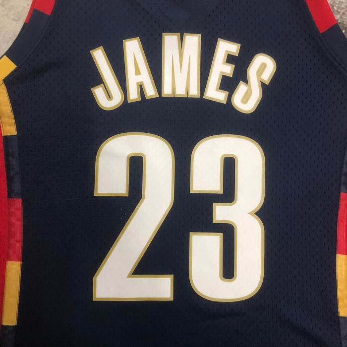 Cleveland Cavaliers NBA shirt 2008/2009 season Navy blue James 23