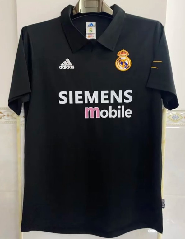 Real Madrid 2002/2003 away retro shirt