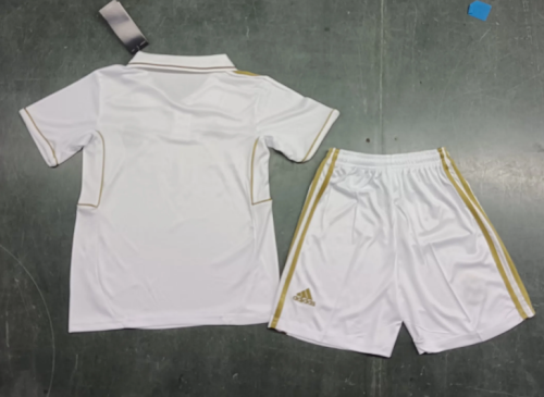 Real Madrid 2011/2012 home retro kids kit (top+shorts)