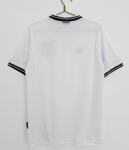 England 2000 home shirt  BECKHAM