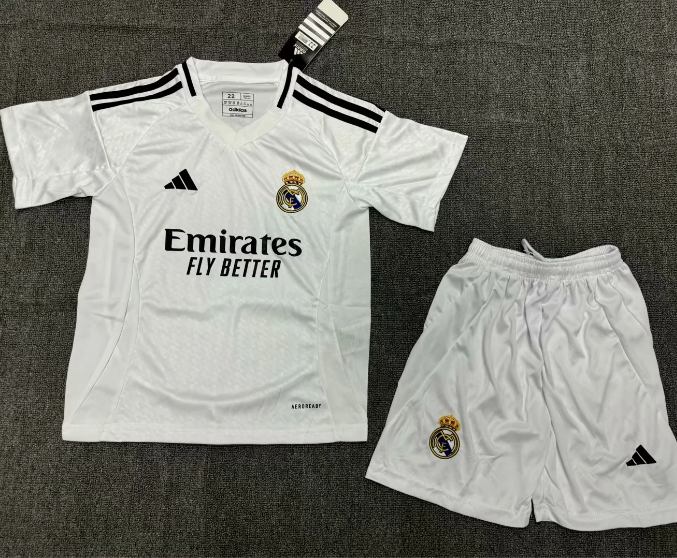 Real Madrid 2024/2025 home full set kit (Adult and Kids)