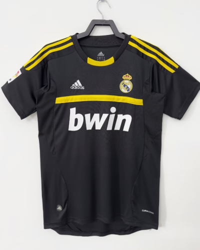 Real Madrid 2011/2012 goalkeeper retro shirt black Casillas