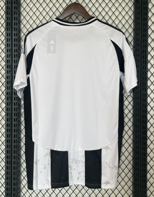 juventsu  2024/2025 home shirt
