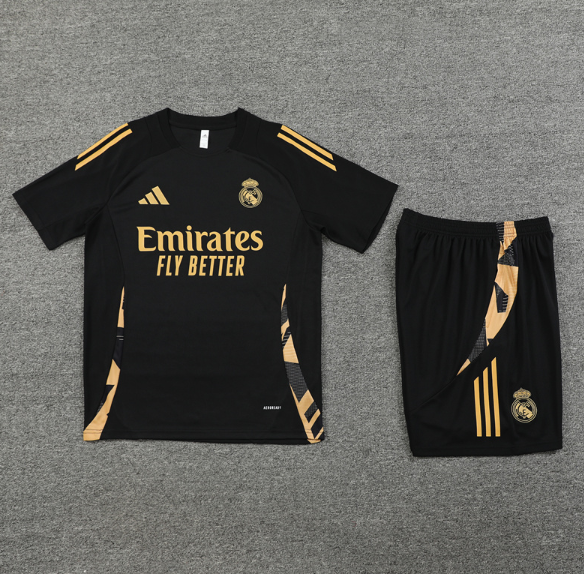 Real Madrid 2024/2025 short sleeve and shorts tracksuit black