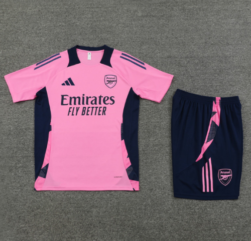 Arsenal 2024/2025 short sleeve and shorts tracksuit pink