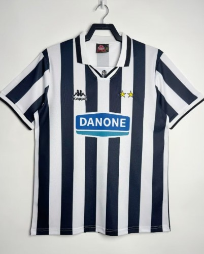 Javentus 1994/1995 home retro shirt