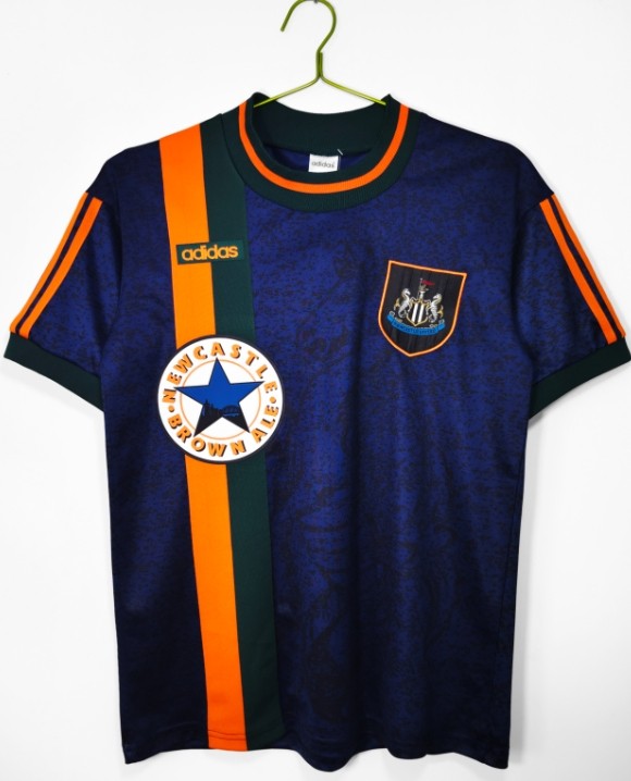 Newcastle United 1997/1998 retro away shirt