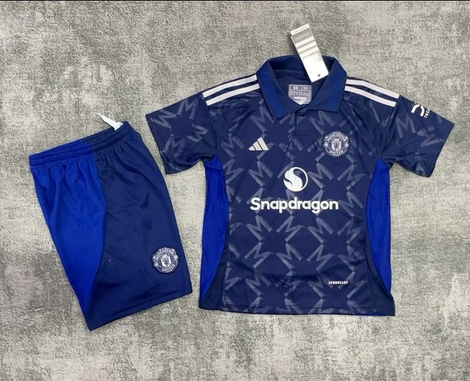 Manchester United 2024/2025 away full set kit (Adult and Kids)
