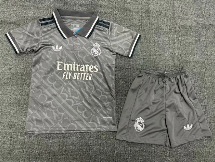 Real Madrid 2024/2025 third full set kit (Adult and Kids)
