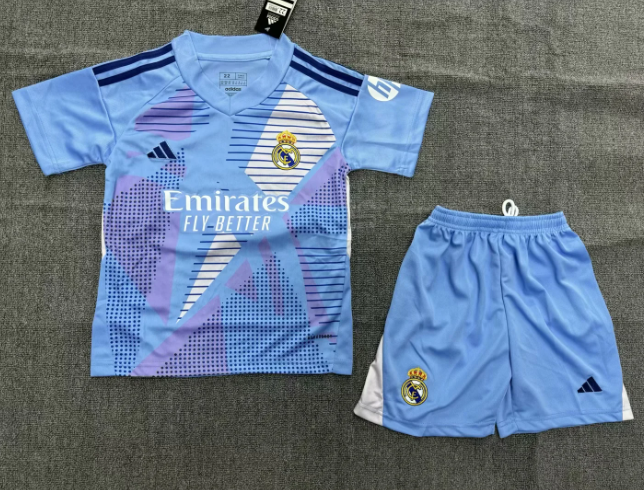 Real Madrid 2024/2025 goalkeeper full set kit (Adult and Kids)