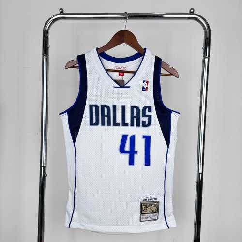 Dallas Mavericks NBA Shirt 2010/2011 season White NOWITZKI 41