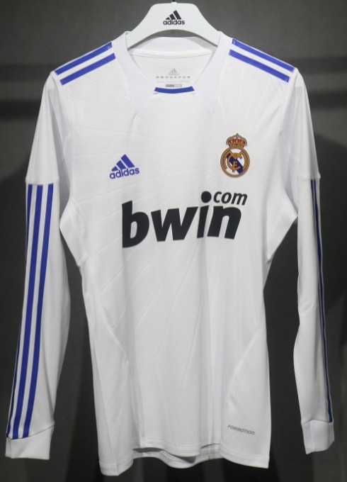 Real Madrid 2010/2011 home retro shirt Player version long-sleeve Ronaldo KAKA