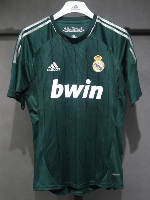 Real Madrid 2012/2013 third retro shirt Player version Ronaldo KAKA
